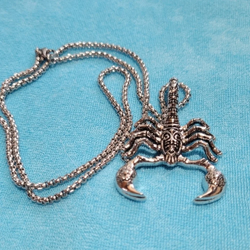 Men Scorpions Stainless steel Necklace